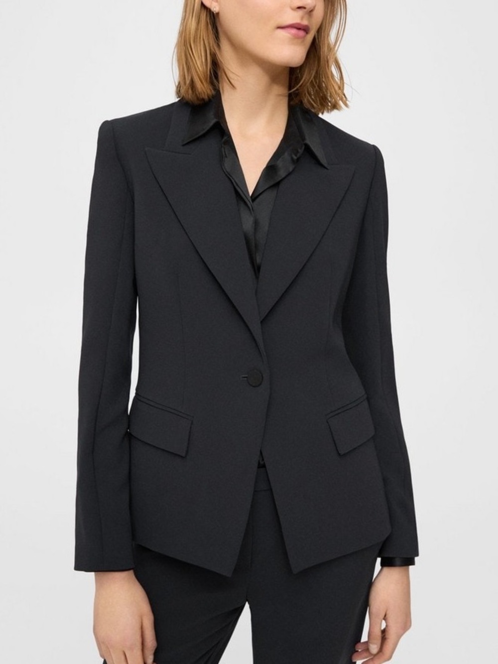 THEORY Angled Blazer in Admiral Crepe